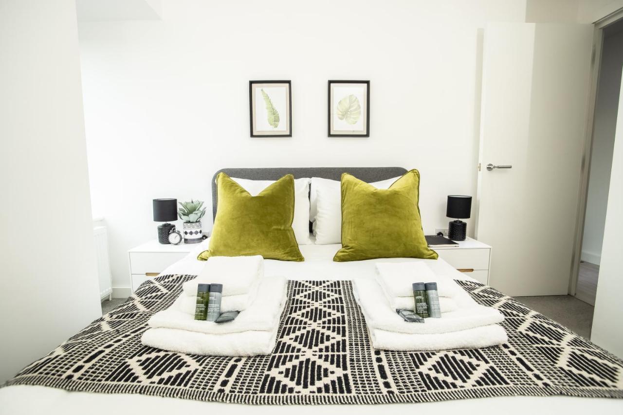 Pembroke House Apartments Exeter For Families Business Relocation Free Parking Extérieur photo