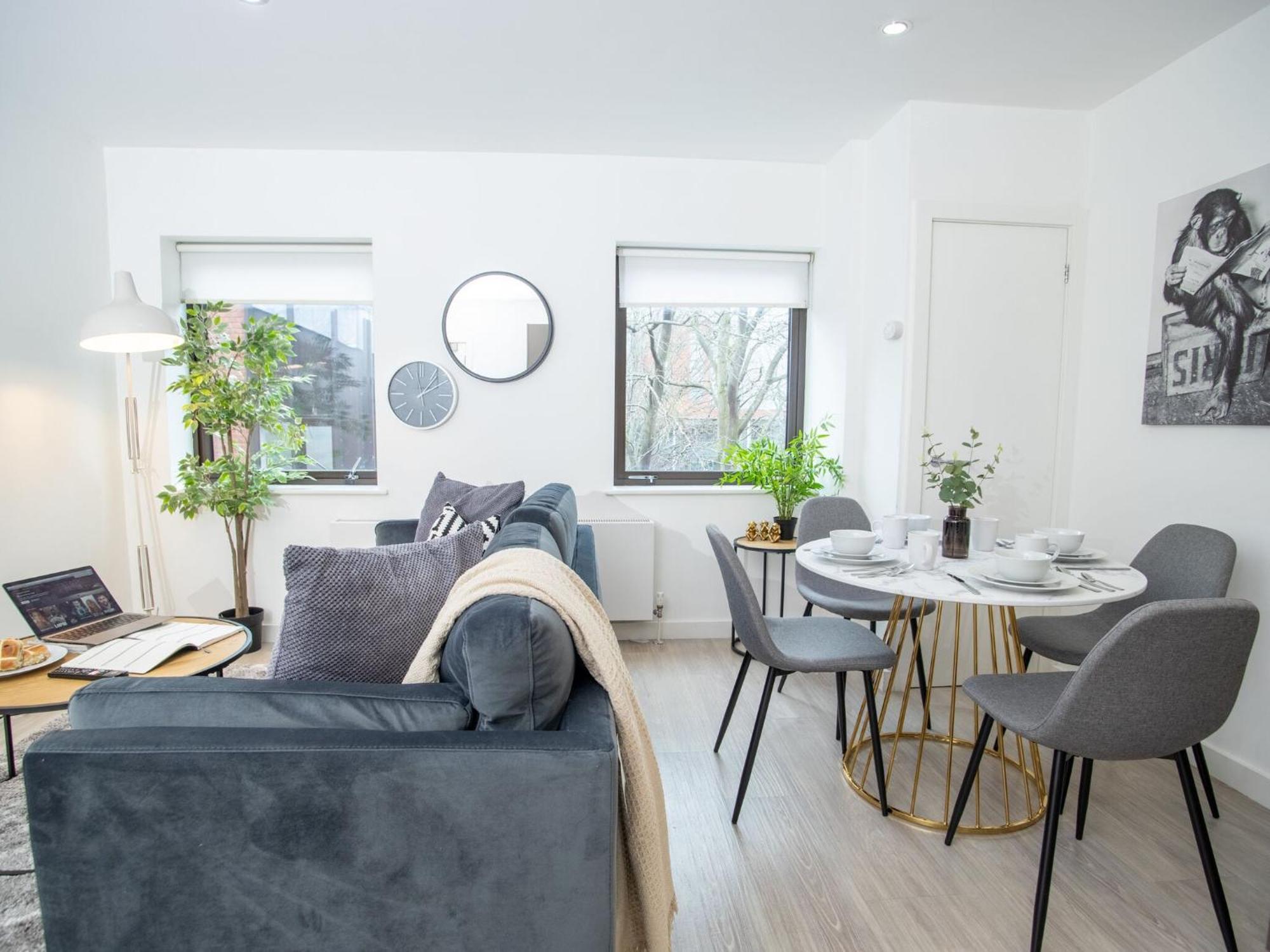 Pembroke House Apartments Exeter For Families Business Relocation Free Parking Extérieur photo