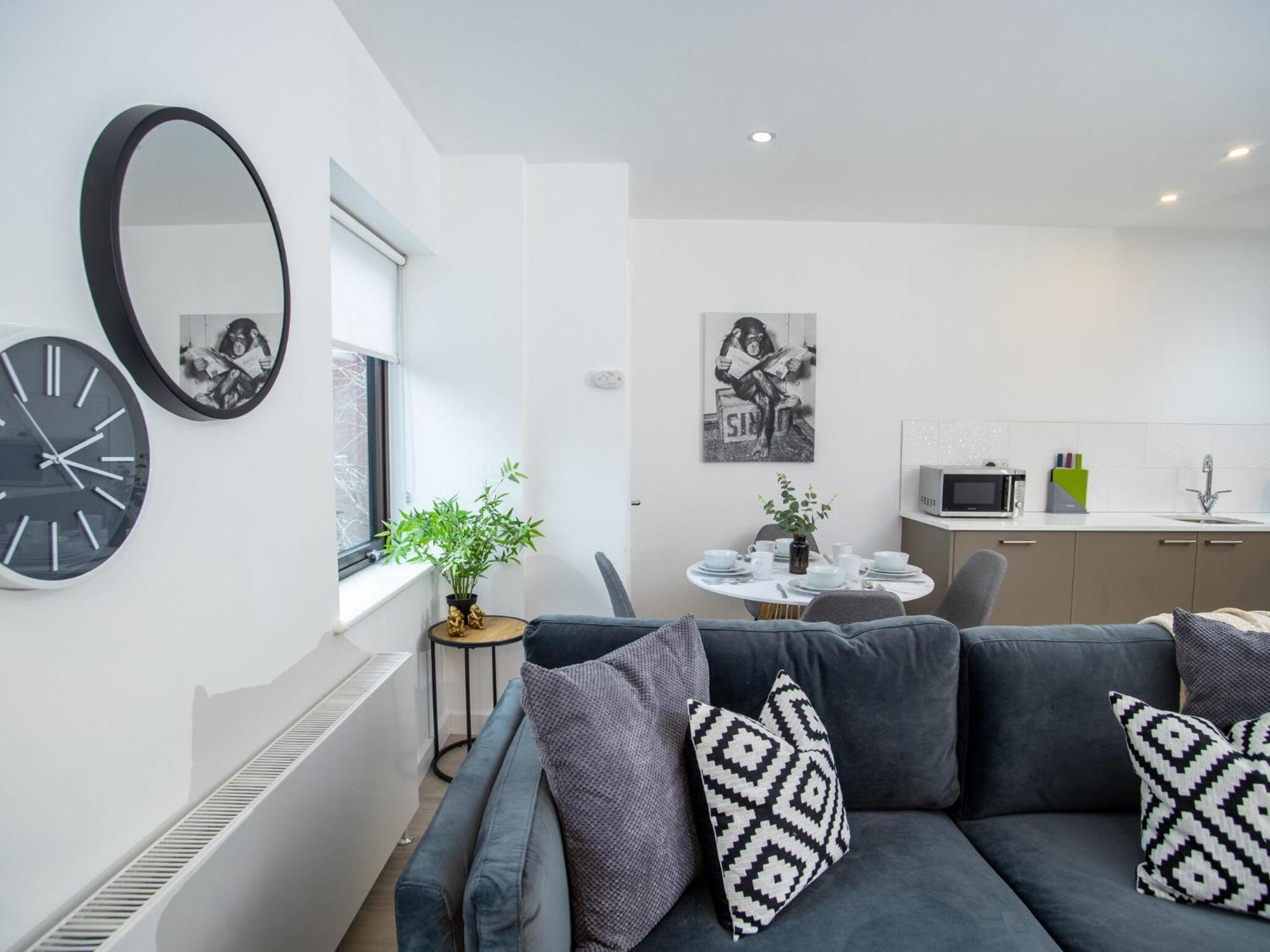 Pembroke House Apartments Exeter For Families Business Relocation Free Parking Extérieur photo
