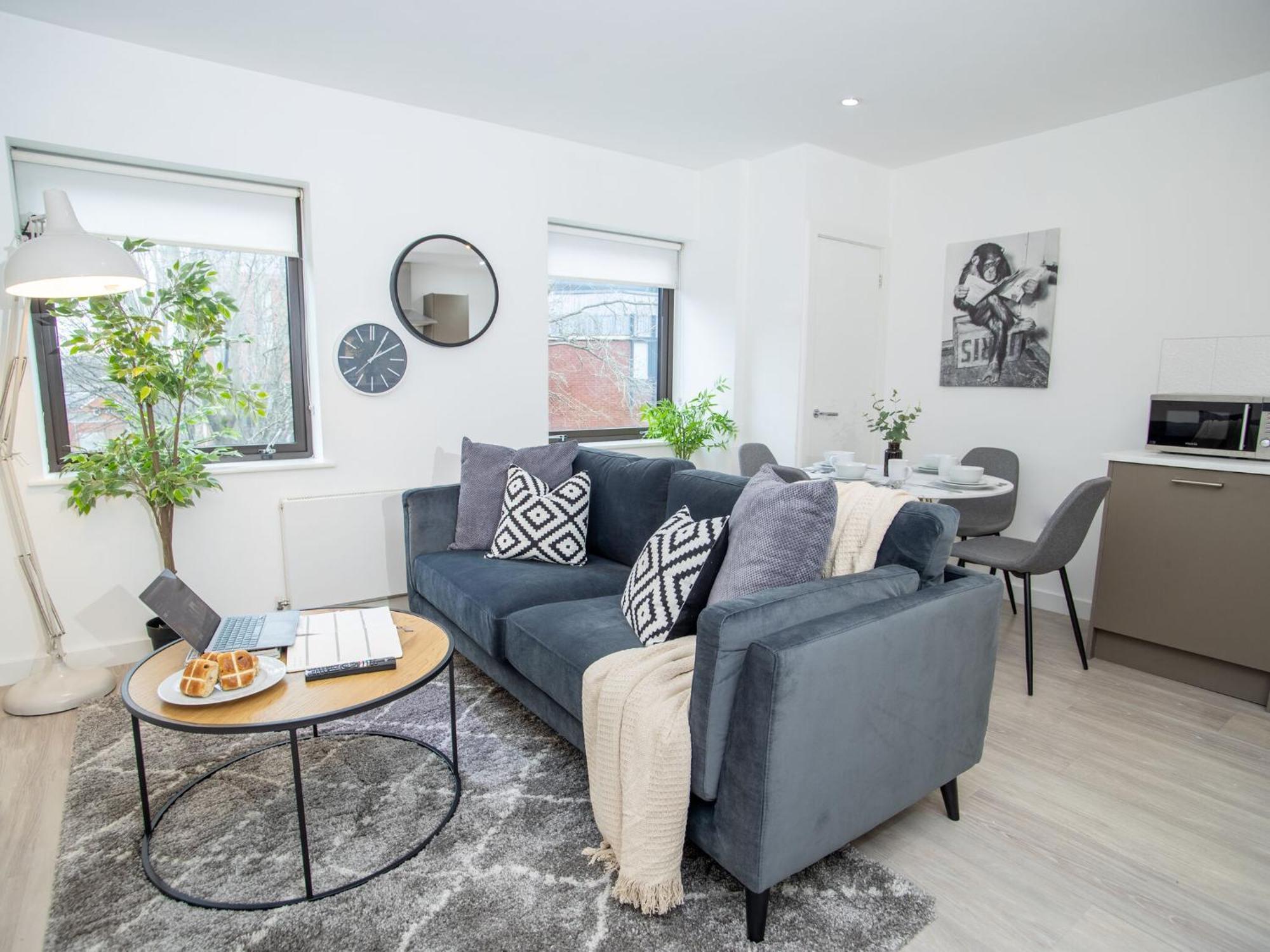 Pembroke House Apartments Exeter For Families Business Relocation Free Parking Extérieur photo